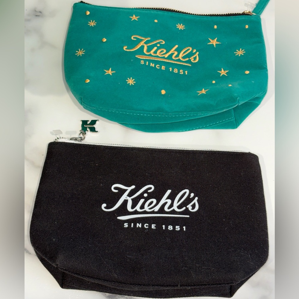 Kiehl's Zipper Pouch’s set of 2